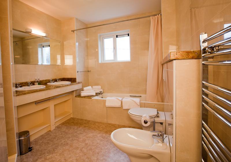 Kenmare House Hotel ภายนอก รูปภาพ